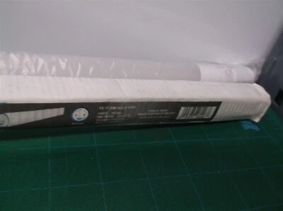 Green Creative Light Bulb T5/11.5W/HO/2'/BYP 24W Product: 98298 - Image 1 of 4