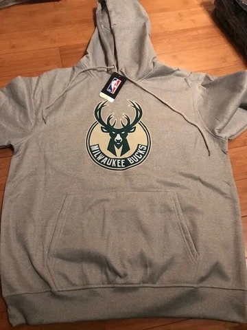 XL Milwaukee Bucks Giannis Antetokounmpo Gray Pullover NBA Hoodie Brand New!!! Cover