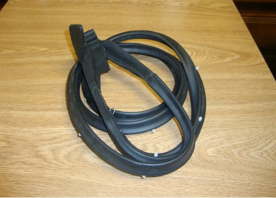 Porta Weatherstrip com porta de passageiro Ford Thunderbird 1964-1966 - Imagem 1 de 1