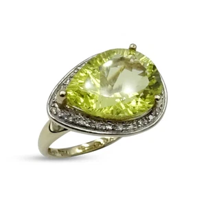 9ct Gold Ring Pear Shaped Green Cocktail Ladies Natural Diamond 0.03ct Statement - Picture 1 of 5
