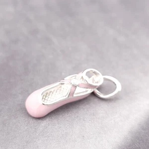 Como Nuevo Tiffany & Co. Plata Esterlina Rosa Esmalte Ballet Zapatilla Zapato Diamante Dije - Imagen 1 de 3