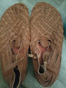 MALIBU Brown Closed Toe Sandals Woven Leather Webbing Men’s Size 12 EUR 45 - Picture 1 of 3