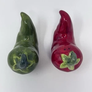 Ceramic Chili Salt & Pepper Shakers By Jennifer Brinley Red & Green Kitchen Deco - Picture 1 of 7