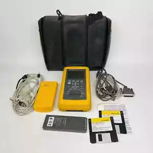 Medidor de cable LAN Fluke DSP-100 con control remoto estándar DSP-R, software y estuche - Imagen 1 de 1