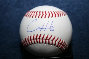 GRANT HOLMES AUTOGRAPHED BASEBALL ATLANTA BRAVES - Picture 1 of 2