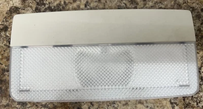 2019 CHEVROLET CRUZE REAR UPPER OVERHEAD HEADLINER INTERIOR LIGHT  OEM 316627975 Foto 1 de 4