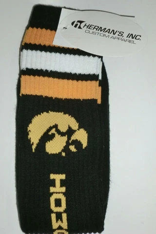 NWT HERMAN'S INC.OFFICIAL NCAA UNIVERSITY OF IOWA HAWKEYES CREW SOCKS SIZE SMALL Cover