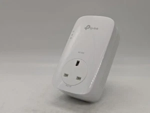 TP-Link TL-PA8010P 1200 Mbps gigabit passthrough powerline adapter UK - Afbeelding 1 van 9