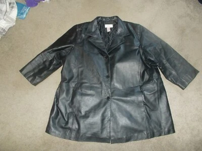 A nice rare size  leather coat for ladies size 32W by Venezia ,looks unused - Image 1 of 2