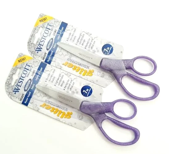 CONJUNTO DE 2 TESOURAS GLITTER ROXO WESTCOTT 7" COMPRIMENTO AÇO INOXIDÁVEL - Imagem 1 de 1