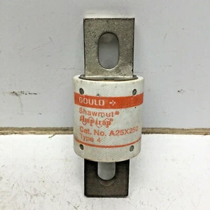 GOULD SHAWMUT AMPTRAP A25X250 TYPE 4 FUSE 250 AMP 250V - Picture 1 of 3