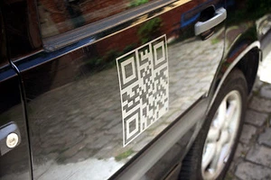 3 xQR-Code Domain Aufkleber 21 cm Auto Werbung Beschriftung de. com. oder Name - Bild 1 von 4