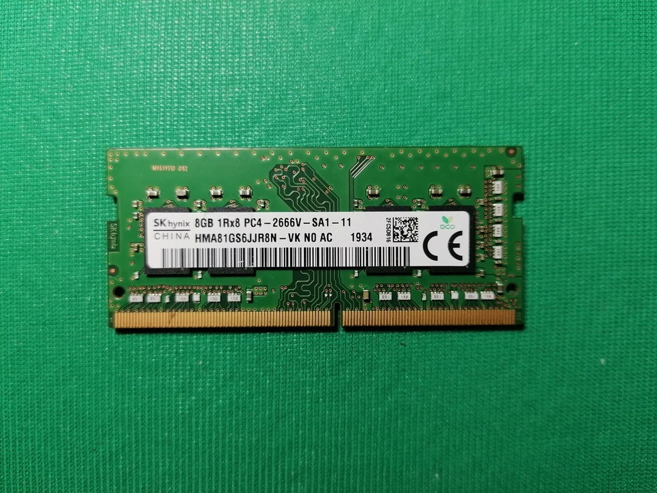 MODULO MEMORIA RAM  HYNIX DDR4 8 GB 1Rx8  PC4  2666V-SA1-11  1934 SPED.GRATIS - Immagine 1 di 1