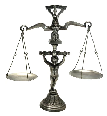 Rare petite BALANCE anthropomorphe métal argenté enfant porteur XIXè TREBUCHET - Photo 1/4