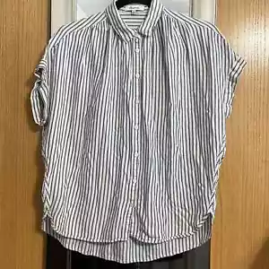Madewell size Small blue and white stripe short sleeve button up blouse - Picture 1 of 11