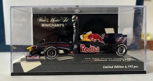 1/43 Minichamps-Red Bull Racing Renault RB5 S.Vettel Winner Chinese GP 2009 - Picture 1 of 3
