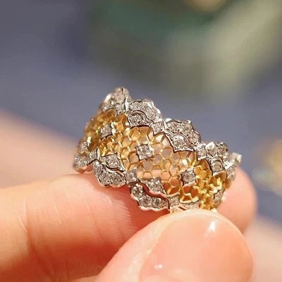 Anillo vintage de encaje de corte con nido de abeja de diamantes naturales para mujer de oro sólido de 14 K de 2 tonos Foto 1 de 4