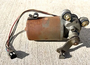 Ford Mustang II Windshield Wiper Motor OEM 1974-78 Mustang Wiper Motor w/ Hardwa - Foto 1 di 5