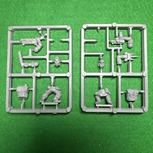Warhammer 40K Gorkamorka Ork Boy Sprue Boyz x2 Fuera de Uso GW Orks Games Workshop Años 90 🟢 - Imagen 1 de 5