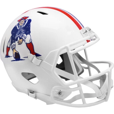 Casco de fútbol americano réplica tamaño completo velocidad retro de los New England Patriots 1982-89 Foto 1 de 4