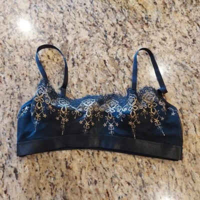 Sujetador Fredericks Of Hollywood Negro Encaje/Dorado Bordado Con Aros - Talla 32 Ajustable Foto 1 de 4