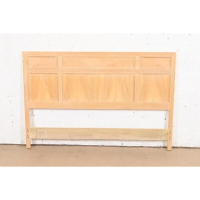 Henredon Style Mid-Century Modern Campaign White Oak and Burl Wood Headboard - Image 1 of 4