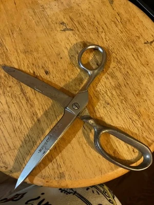 Vintage Clauss Curved Right Handed Scissors Fabric Sheers NO. 328 KBR U.S.A. - Image 1 of 3