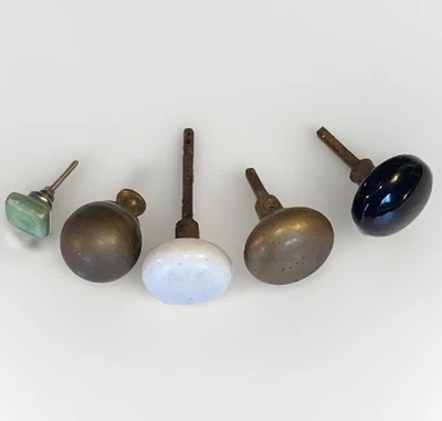 VTG Lot 4 Antique Door Knobs Metal, Brass, Porcelain & 1 Green Stone Drawer Pull - Image 1 of 4