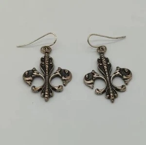 Fleur De Lis Earrings - Picture 1 of 3