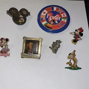Vintage Disney Pin Lot Of 7 Random Pins - Picture 1 of 8