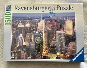 Ravensburger "Midtown Manhattan NYC" Jigsaw Puzzle 1500 piece Factory Sealed - Picture 1 of 3