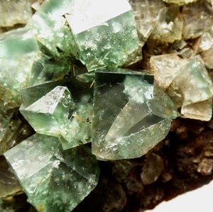 Grüner Fluorit 2-seitige Clusterhöhen Qu Weardale UK Mineral Probe 9,5 cm - Bild 1 von 23