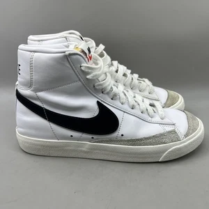 Mujer 8.5 / Hombre 7 - Nike Blazer Mid 77 Zapatos de Entrenamiento Blanco Negro Tenis - Imagen 1 de 11