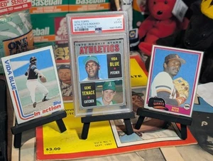 1970 Topps VIDA BLUE Rookie Stars A's PSA 4 #21 - JUST GRADED + BONUS CARDS - Picture 1 of 4