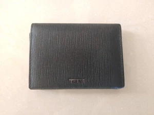 TUMI L-Fold Leather Wallet - Black Embossed Nassau - #152376-T527 3.25"x4.4" - Picture 1 of 10