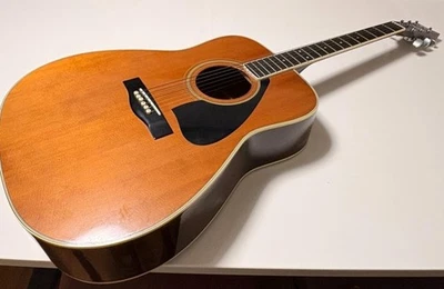 Guitare acoustique YAMAHA FG720 épicéa dessus dreadnought style vintage... - Photo 1/4