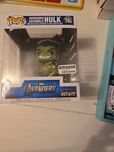 Funko Pop! Marvel Avengers Assemble Deluxe Hulk #585 - Amazon Exclusive - Picture 1 of 6