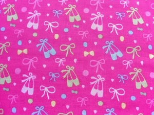 Patchworkstoff Dekostoff Baumwollstoff Stoff Ballett Schleifen Ballerina 112 cm - Bild 1 von 3
