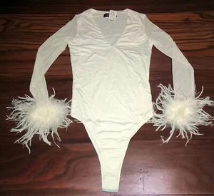 New AKIRA Sheer Bodysuit w/ Feather Accents Size Small - Picture 1 of 4