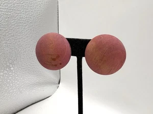Light Mauve Pink Dyed Wooden Round Clip On Earrings VTG - Picture 1 of 4