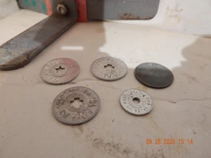Missouri, Colorado & Utah sales tax tokens 2, Co.2C, 1 Ut 1C, 1 Ut 5C, 1 Missour - Picture 1 of 2