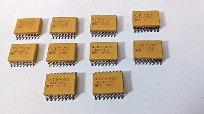10 MPi BOURNS Network Resistor 16 Pins DUAL IN LINE 4416P-003 -331/391 9309 New - Image 1 of 4