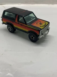 HOT WHEELS BLACK WALL ERA NICE CONDITION HONG KONG BASE FORD BRONCO - Picture 1 of 6