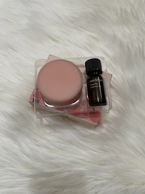 Juego dúo hidratante Innisfree Camellia Foto 1 de 4