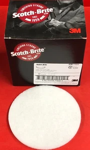 3M 77225 SCOTCH-BRITE CLEAN & FINISH (10) DISCS PER BOX CF-DC TALC 6" INCH x NH - Picture 1 of 4