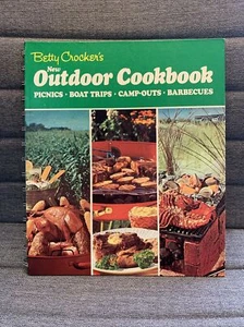 Vintage Cookbook Betty Crocker's New Outdoor Cookbook Spiral Hardcover 1967 - Picture 1 of 12