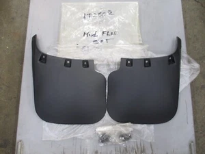 85-88 SUZUKI QUADRACER LT250R LT250 R LT 250R 250 FRONT MUDFLAPS MUD GUARDS NOS - Bild 1 von 5