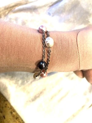 PULSERA HONORA PERLA CULTIVADA CORAZÓN PALANCA, SS & 18K CHAPADO TAMAÑO PROMEDIO (M4546 Foto 1 de 2