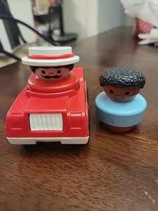 Vintage Fisher Price 90's Lot of 2 Chunky Little People 1990 Boy & Car - Picture 1 of 4