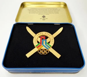 2002 Winter Olympics Ski Pin - LIMITED EDITION - NOS NIB - RARE LARGE SIZE - Picture 1 of 4